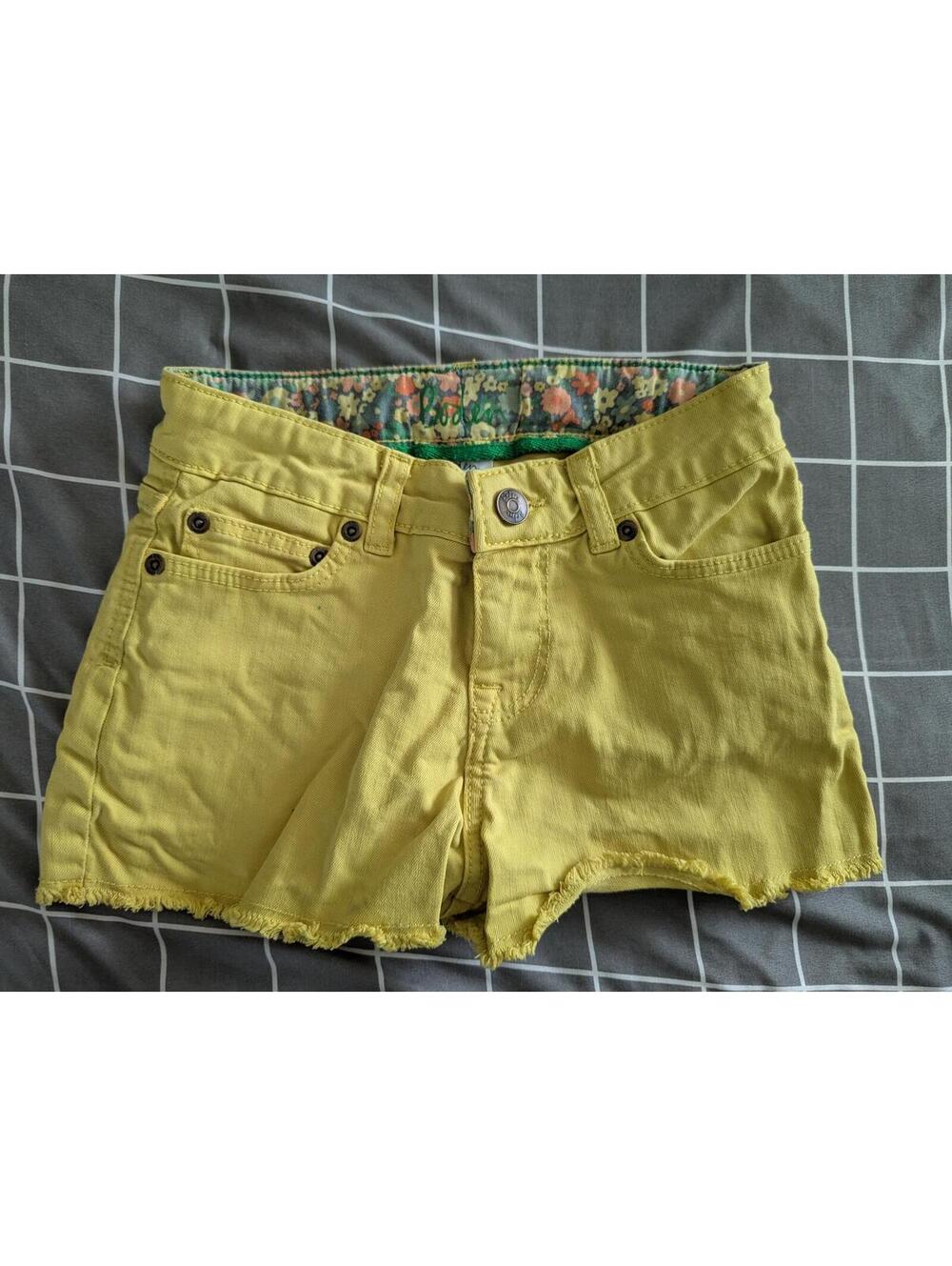 Boden yellow cut off style shorts